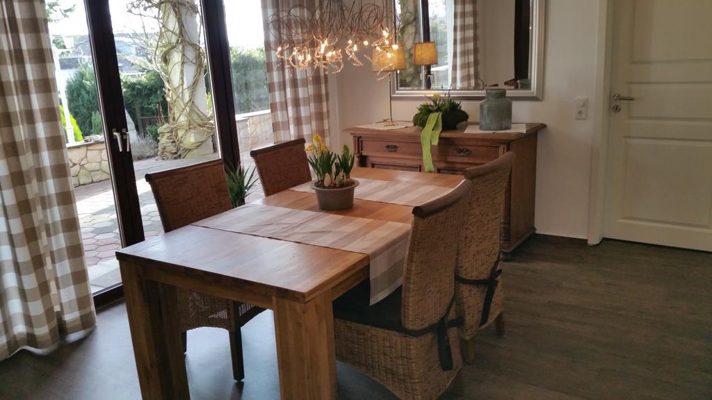 Gaestehaus Sonnenhuegel Möhnesee Стая снимка